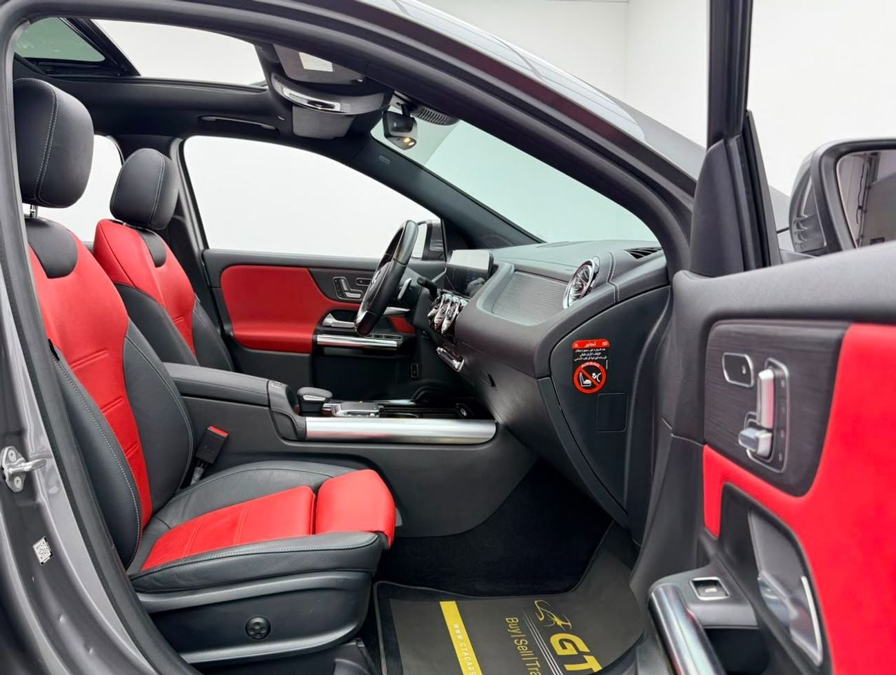 مرسيدس بنز GLA 200 AMG PREMIUM مرسيدس بنز GLA200 موديل 2022، ضمان مرسيدس بنز 2026، باقة خدمة مرسيدس بنز 2027، كاملة المواصفات، خليج