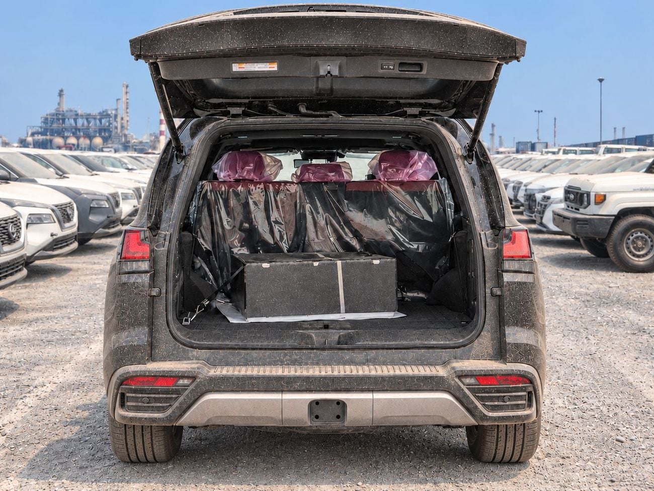 لكزس LX 600 Urban ECTAV0001 - لكزس LX600 أوربان 2026 - محرك بنزين 3.5 لتر، ناقل حركة أوتوماتيكي - لون أسود مع مقصورة د