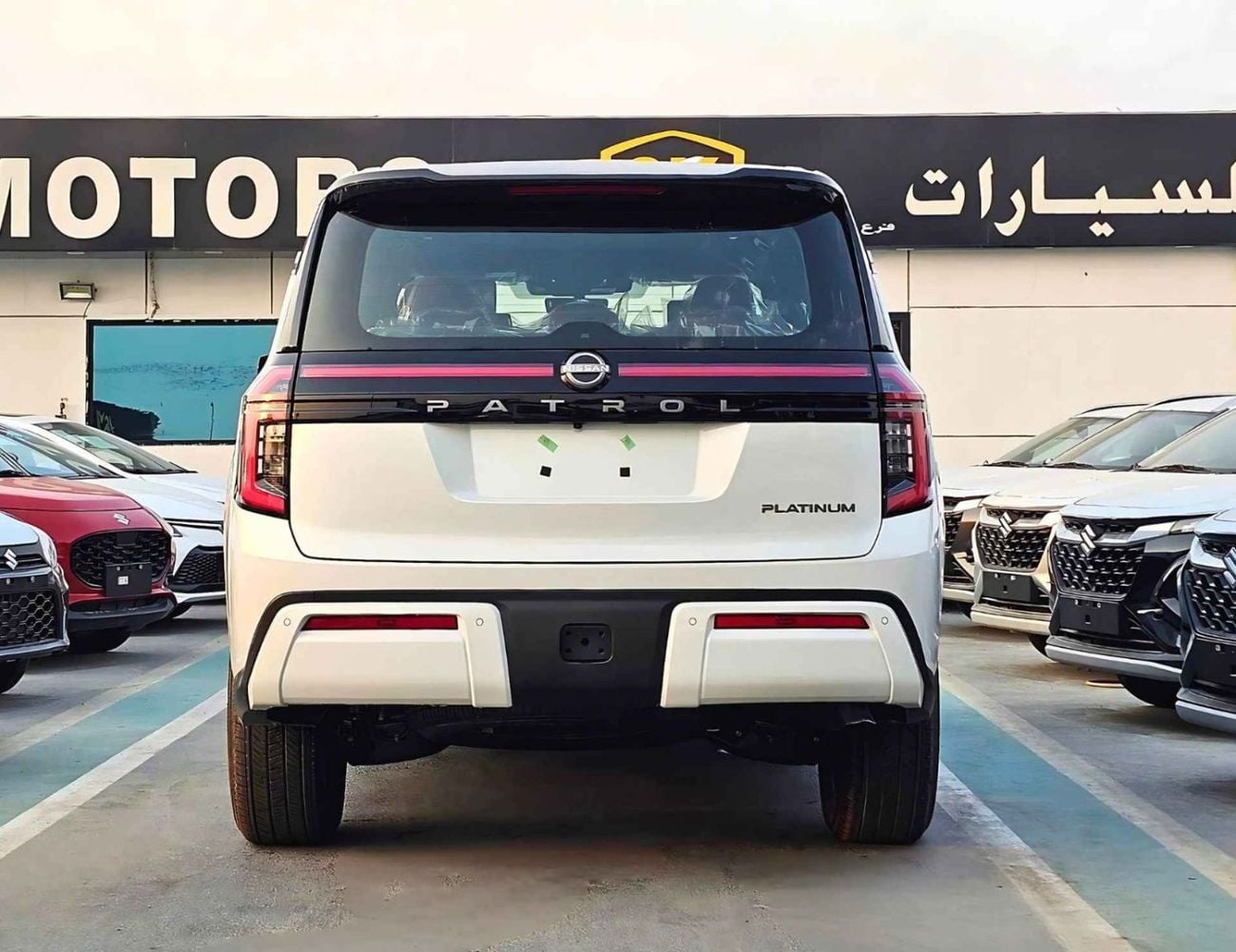 Nissan Patrol LE PLATINUM TURBO DUAL TONE || 3.5 V6 PETROL / FULL OPTION WITH RR ENTERTAINMENT SCREEN