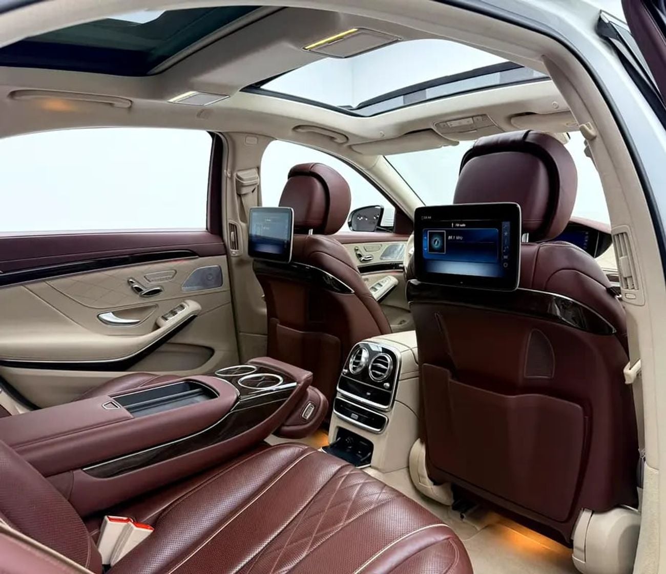 Mercedes Benz S560 S560 L 4MATIC, Warranty, Full Mercedes Service History, Fully Loaded, GCC