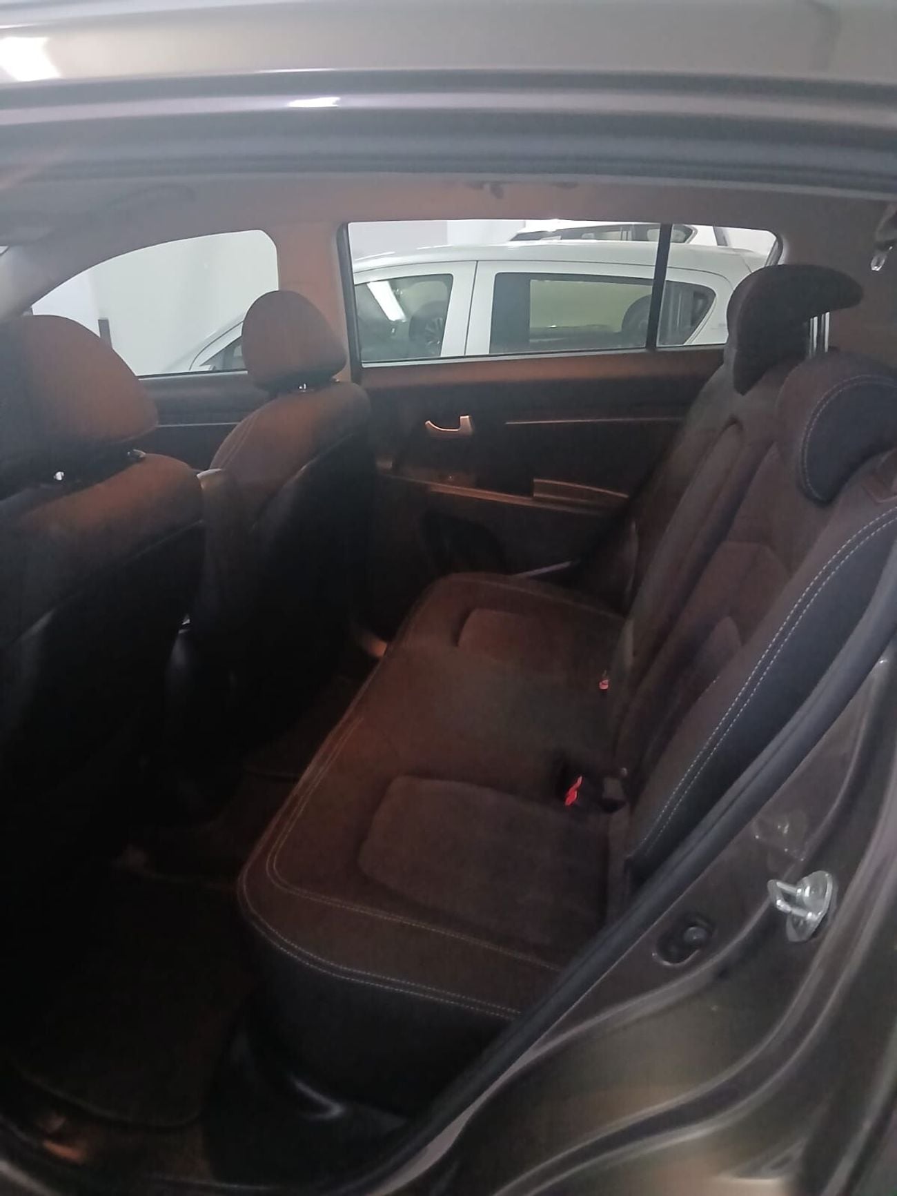 Kia Sportage EX