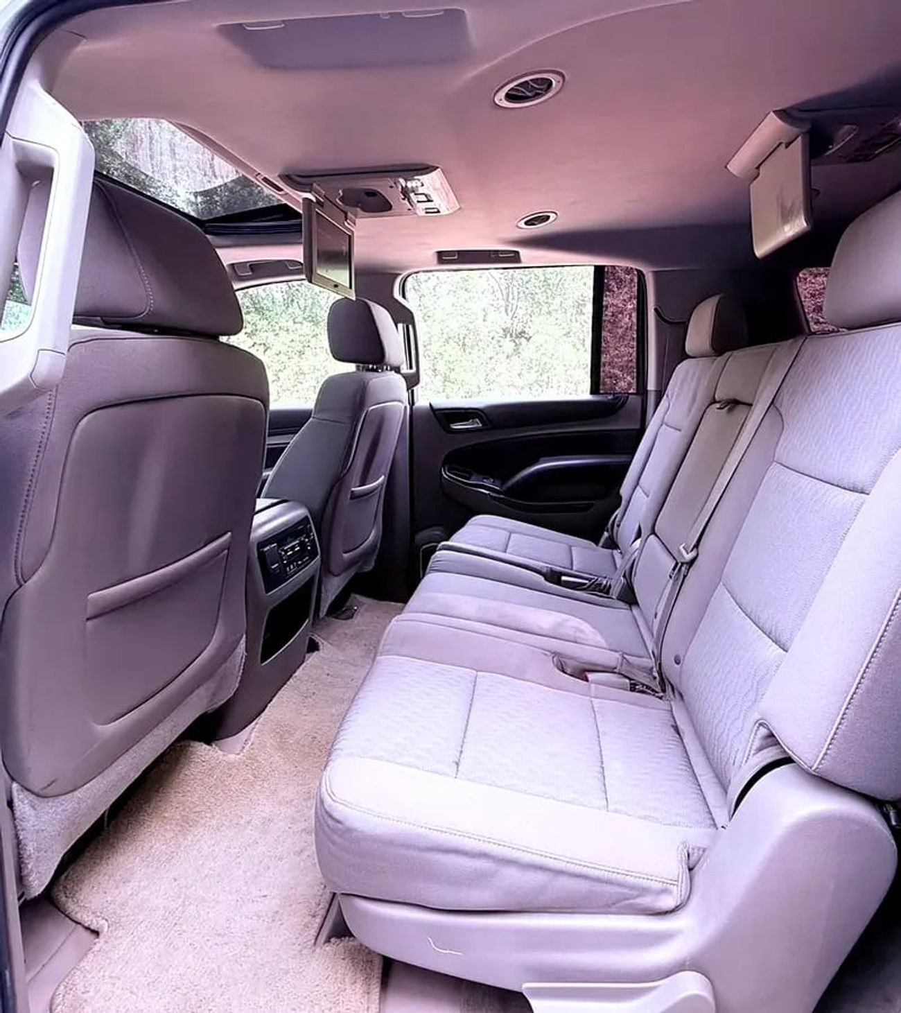 Chevrolet Suburban LT GCC Specs سوبر بان بحالة ممتازة جدا خليجي
