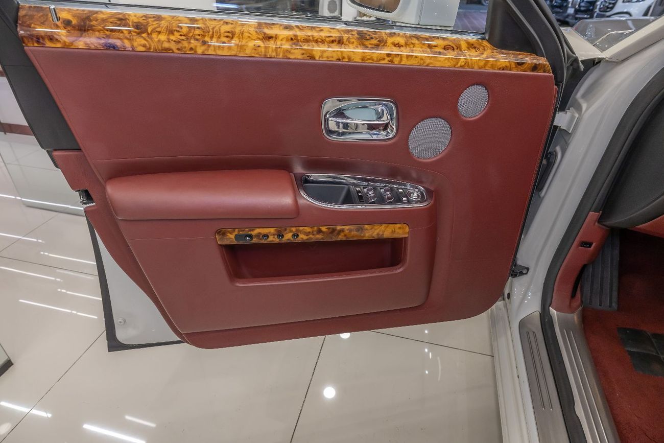 Rolls Royce Ghost STANDARD | 2010 | Rolls Royce Ghost - GCC Specs | Super Mint Condition | NO Accident | Low Milage