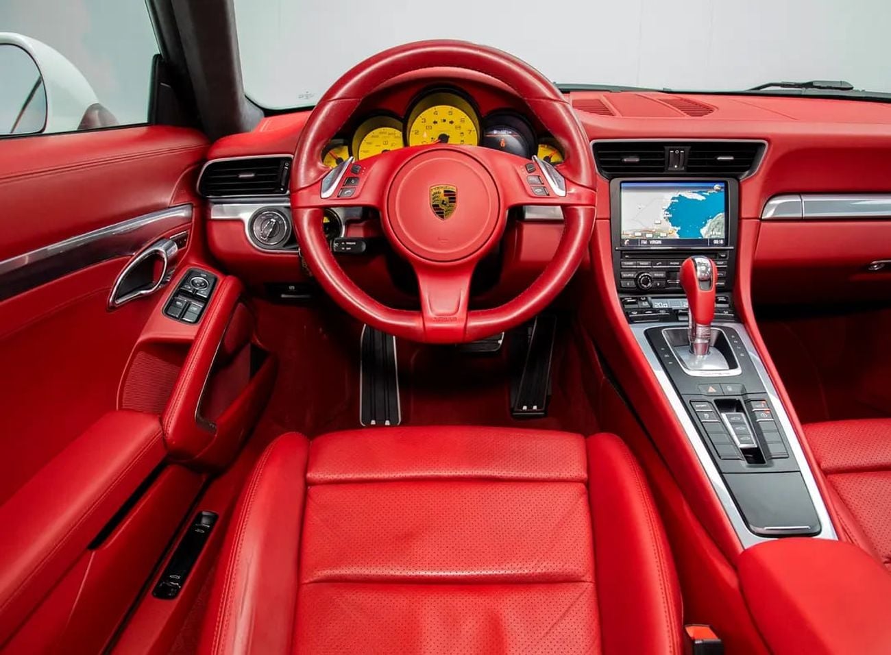 Porsche 911 CARRERA 4 Full Service History • GCC Specs • Outstanding Specification