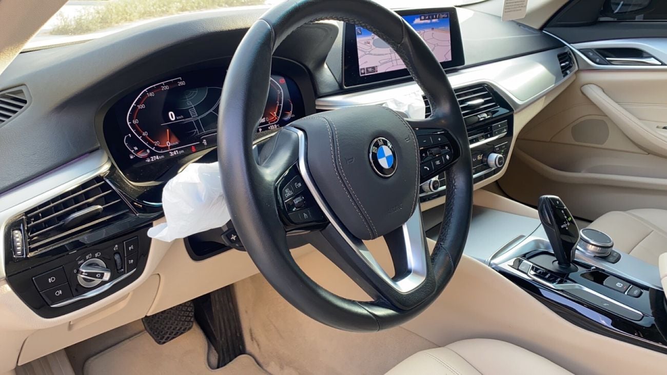 BMW 520i M SPORT