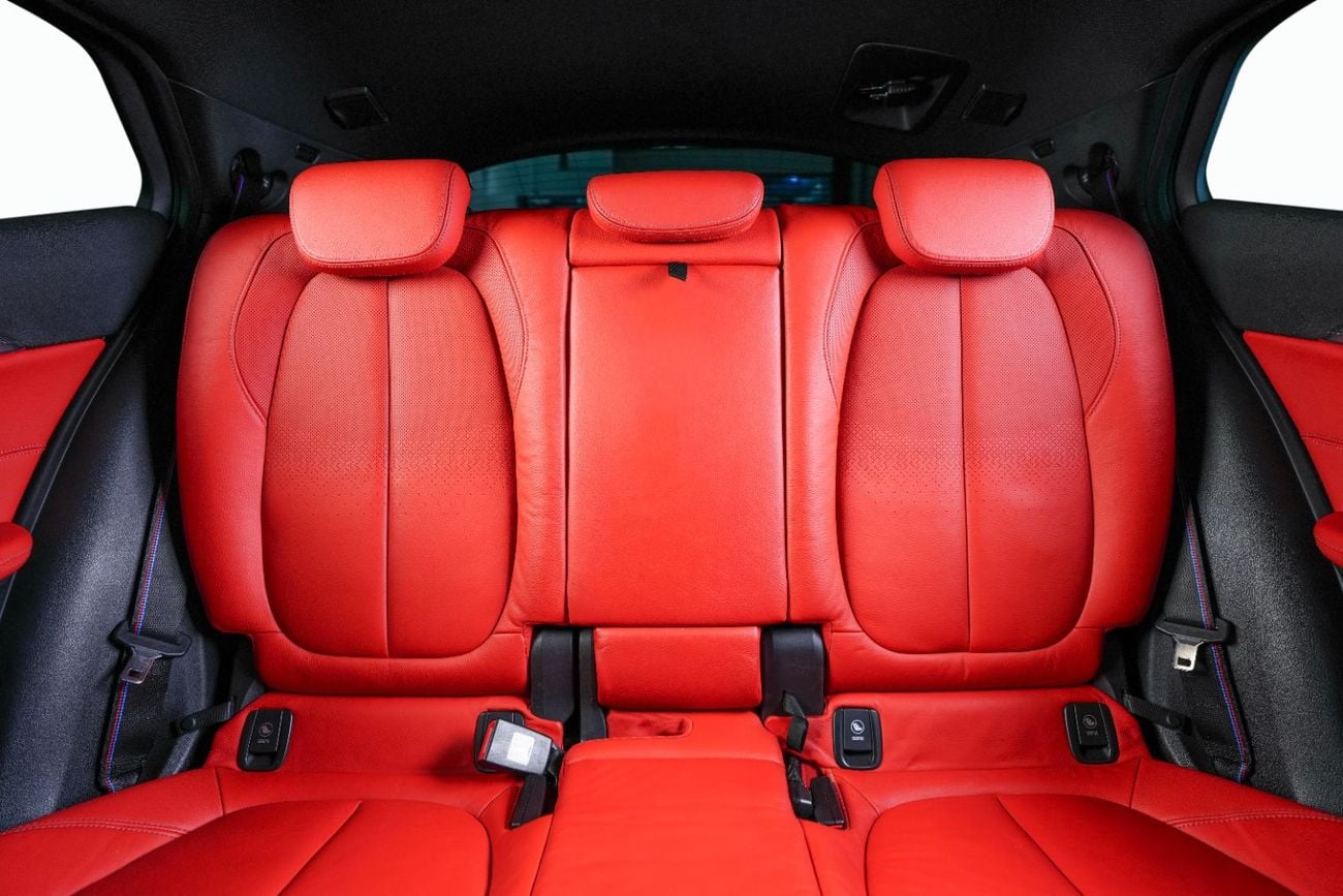 BMW X2 xDrive M35i GCC-BMW service history available-M Sport seats-warranty available