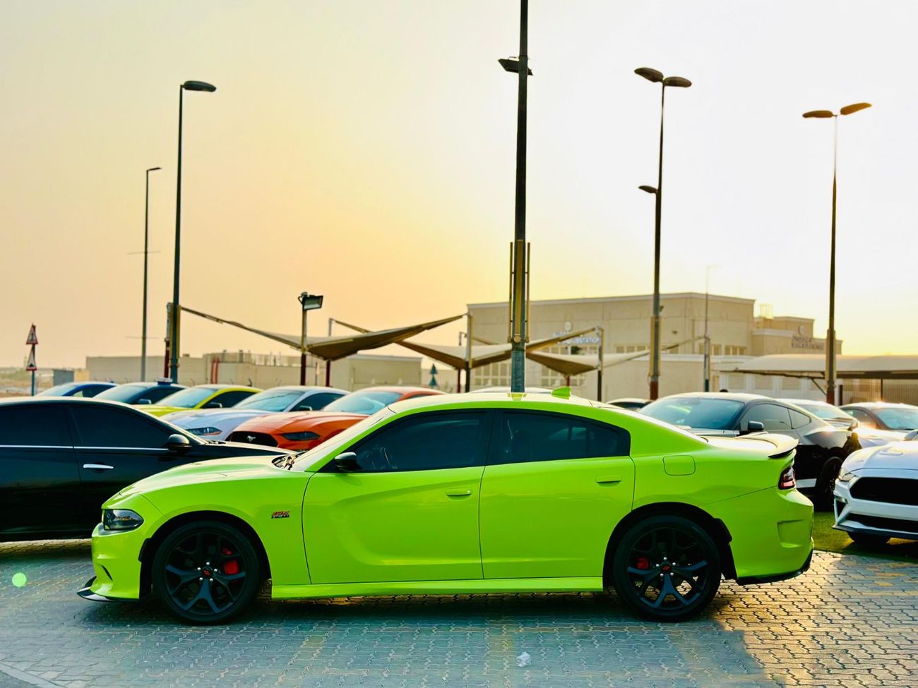 دودج تشارجر R/T RT | Monthly 1300/- | 0% DP | Super Track Pak | Fog Lights | # 84465