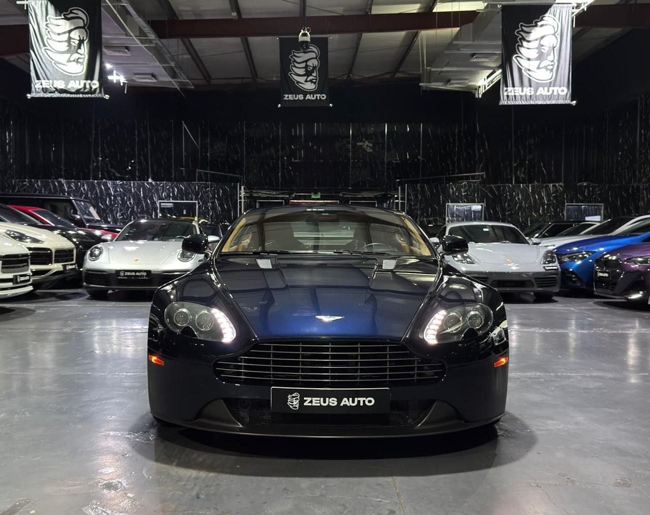 Aston Martin Vantage STD