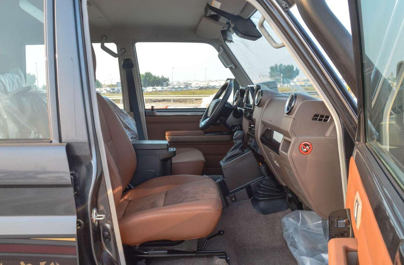 تويوتا لاند كروزر 70 LC76 LX 2.8L 4WD SUV 2026
