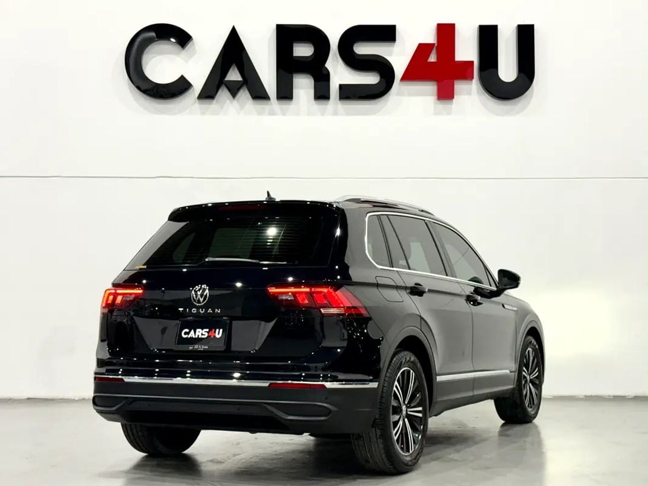 Volkswagen Tiguan LIFE PLUS GCC / Official Dealer Warranty and Service Package