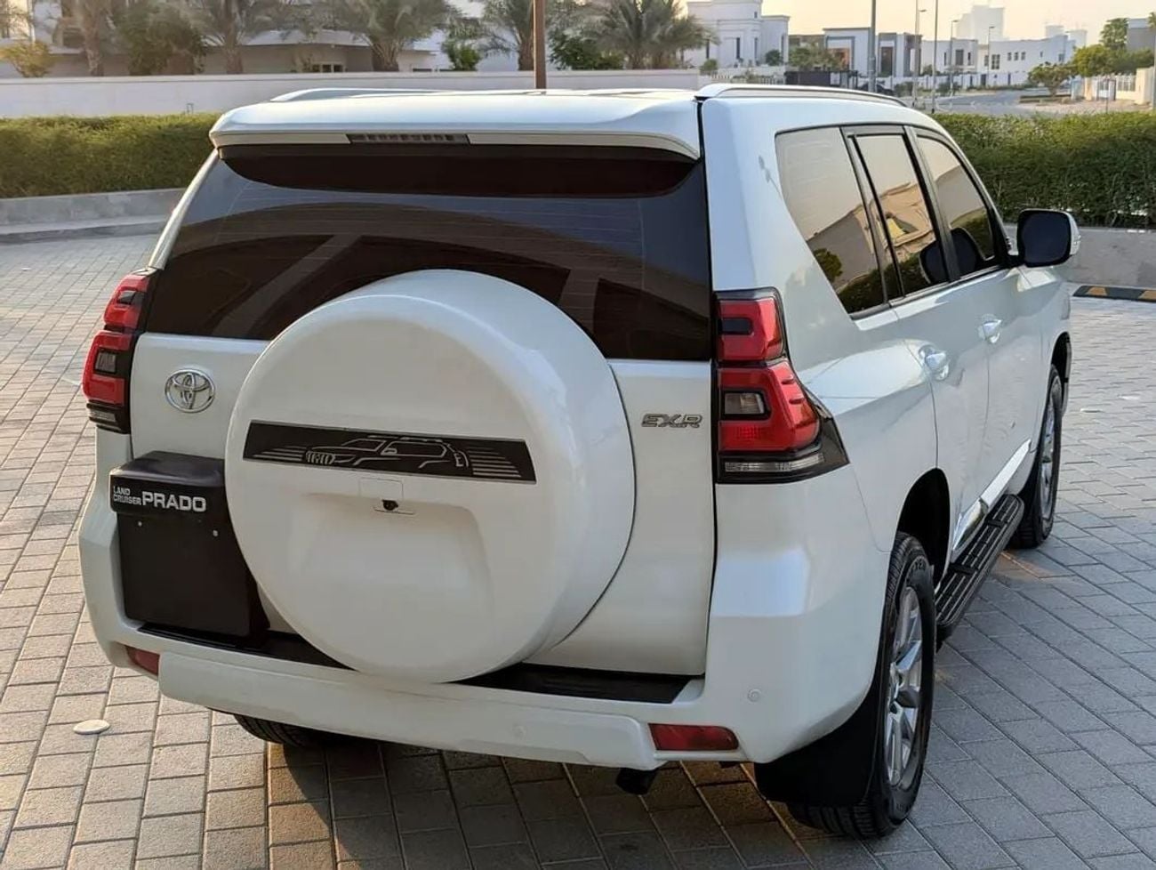 Toyota Land Cruiser EXR | V6 4.0L | 47,000 KM | Excellent Condition