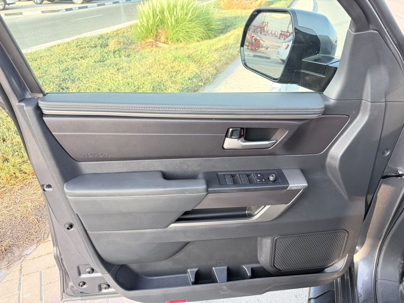 Toyota Tundra SR TRD