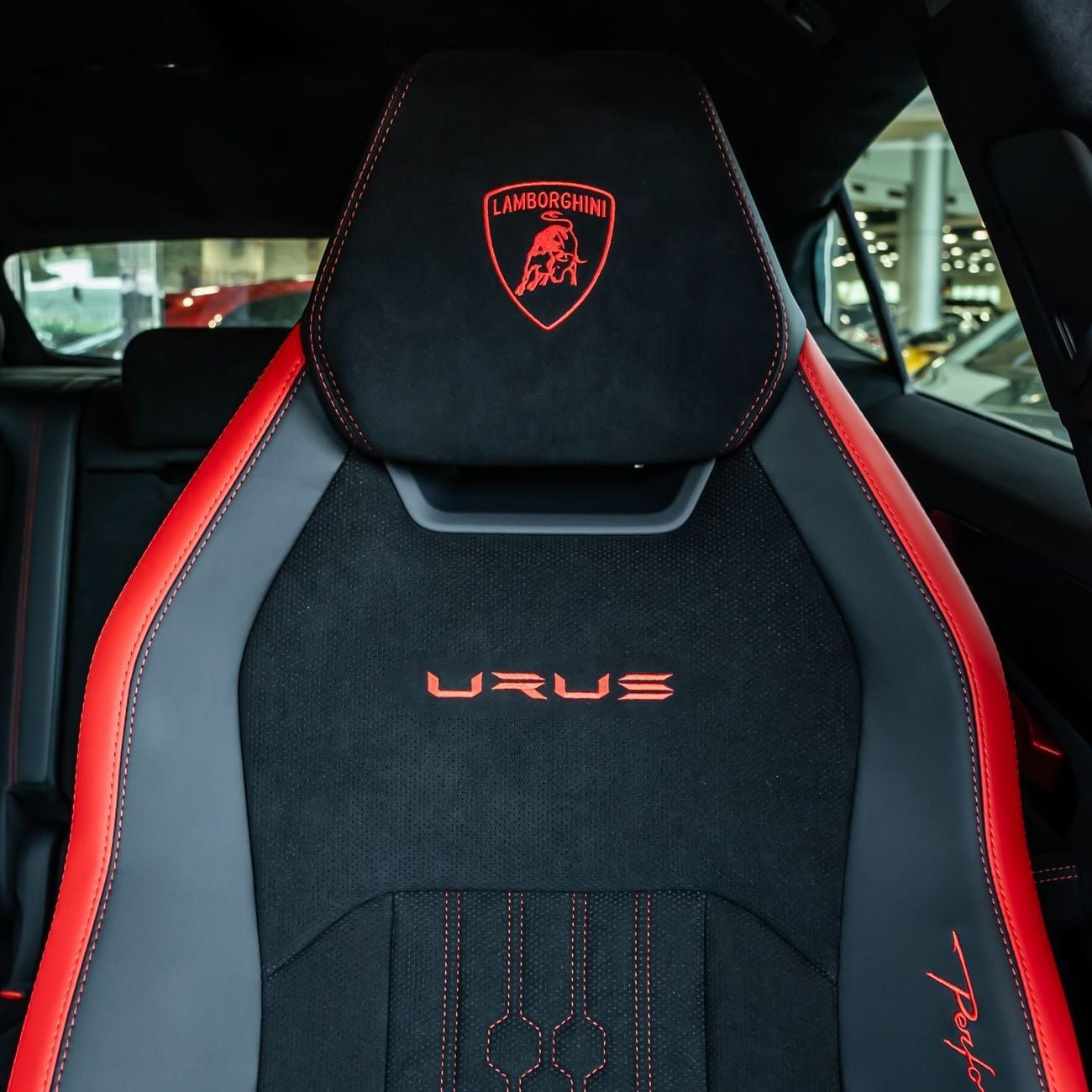 Lamborghini Urus PERFORMANTE