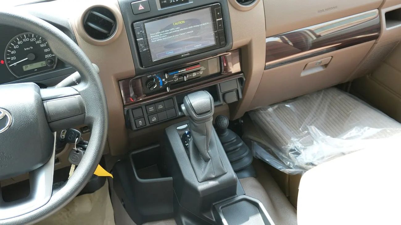 Toyota Land Cruiser Pick Up 2026 Toyota Land Cruiser LC79 Double Cabin Pickup LX-E 2.8L 4-Cyl Diesel A/T 4WD