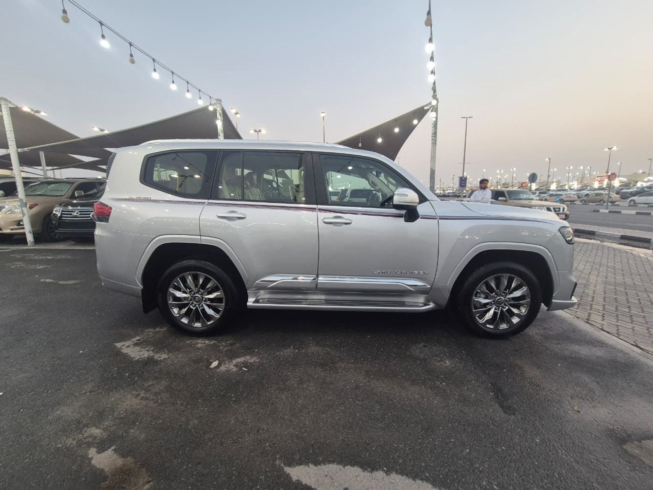 Toyota Land Cruiser GXR 2026.ENGINE 3.5L/V6.