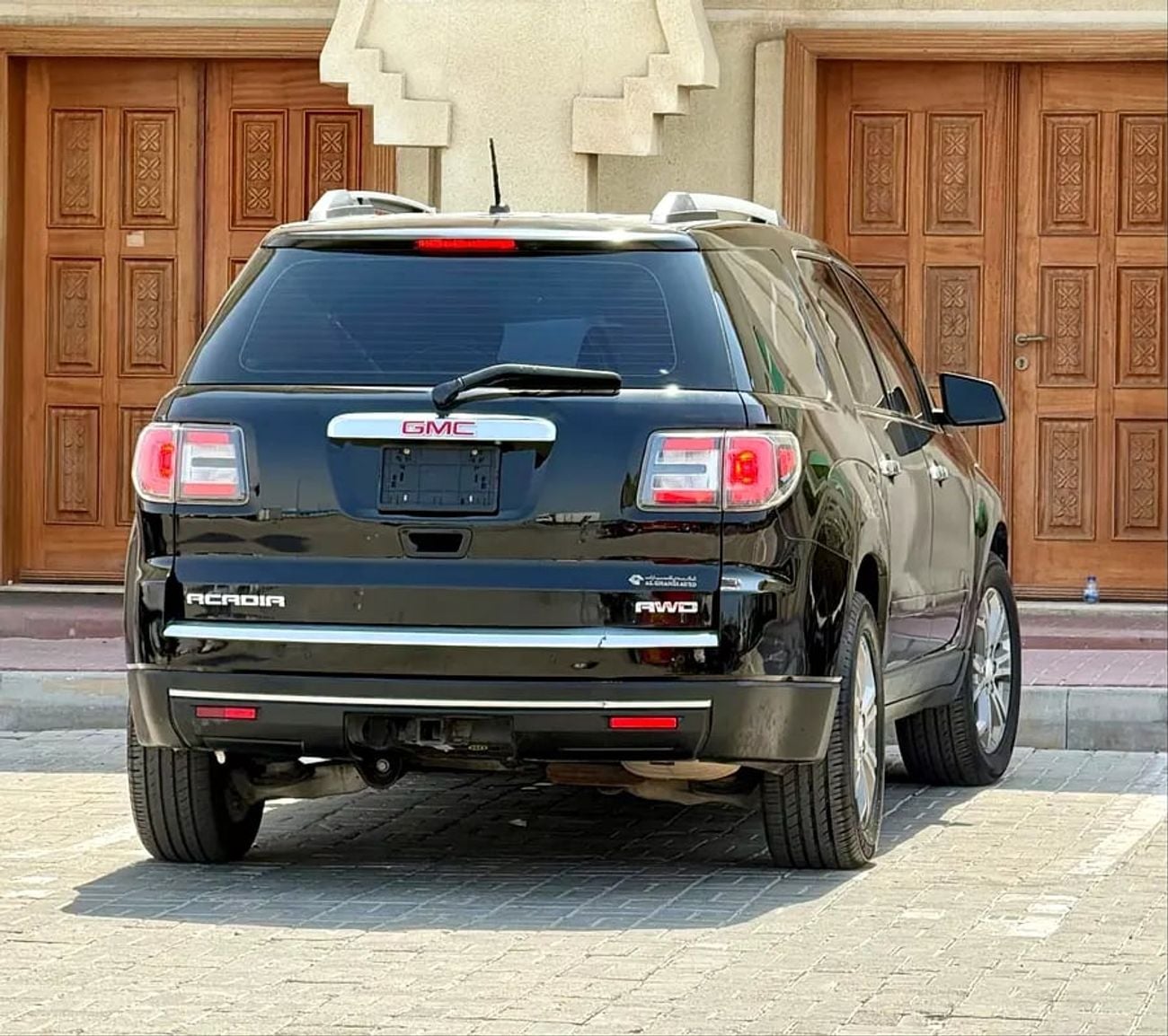 GMC Acadia GCC Specs - Reliable & Spacious Family SUV