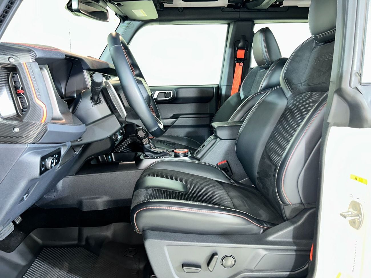 Ford Bronco RAPTOR B4D4925BB /AL TAYER MOTORS/ AL QOUZ SHOWROOM