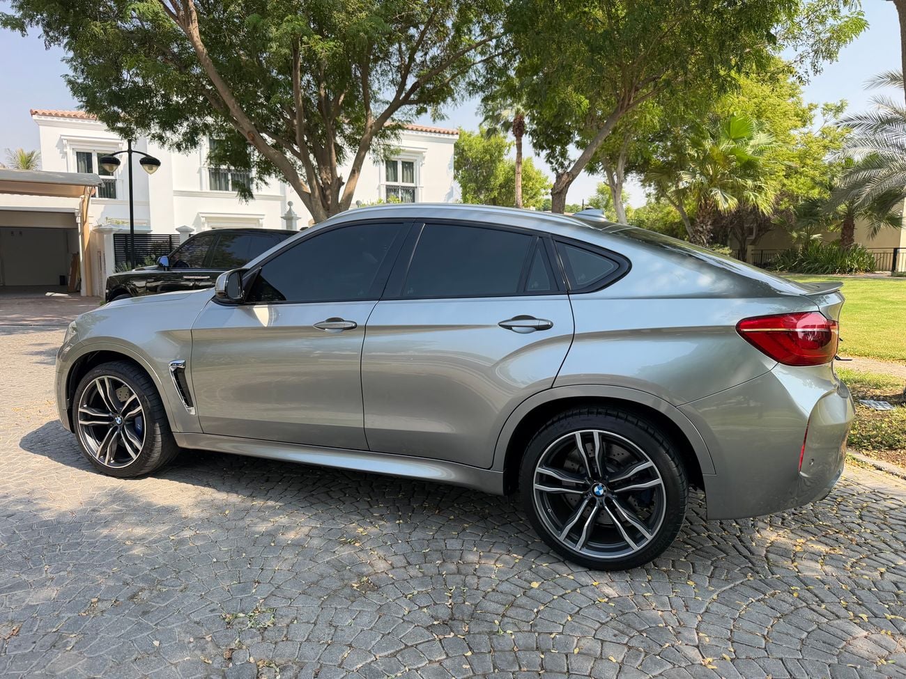 BMW X6 50i M SPORT