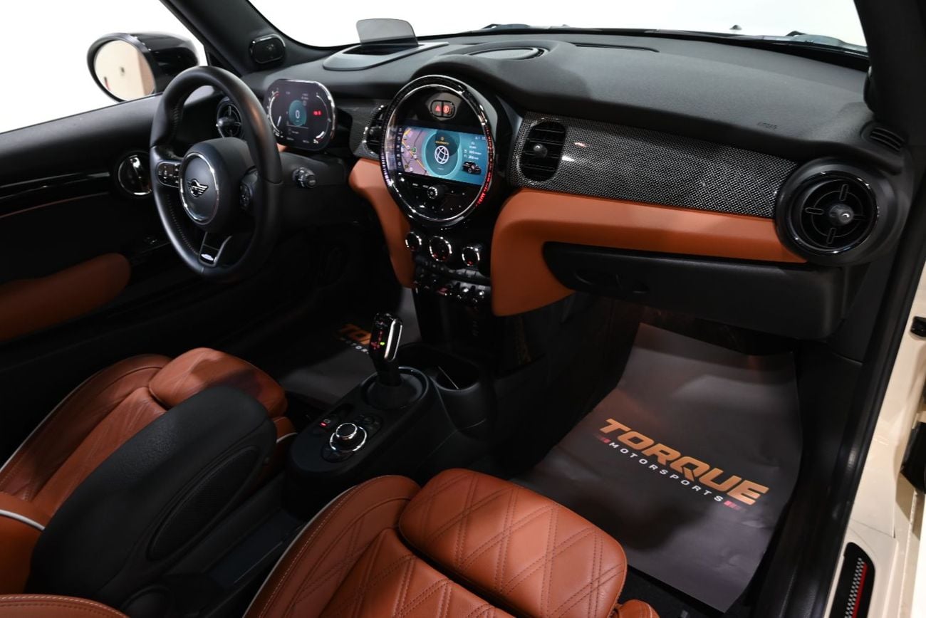 ميني كوبر إس JCW ميني كوبر إس JCW موديل 2021، سجل صيانة كامل، ضمان لمدة عام، حالة ممتازة، خليجية