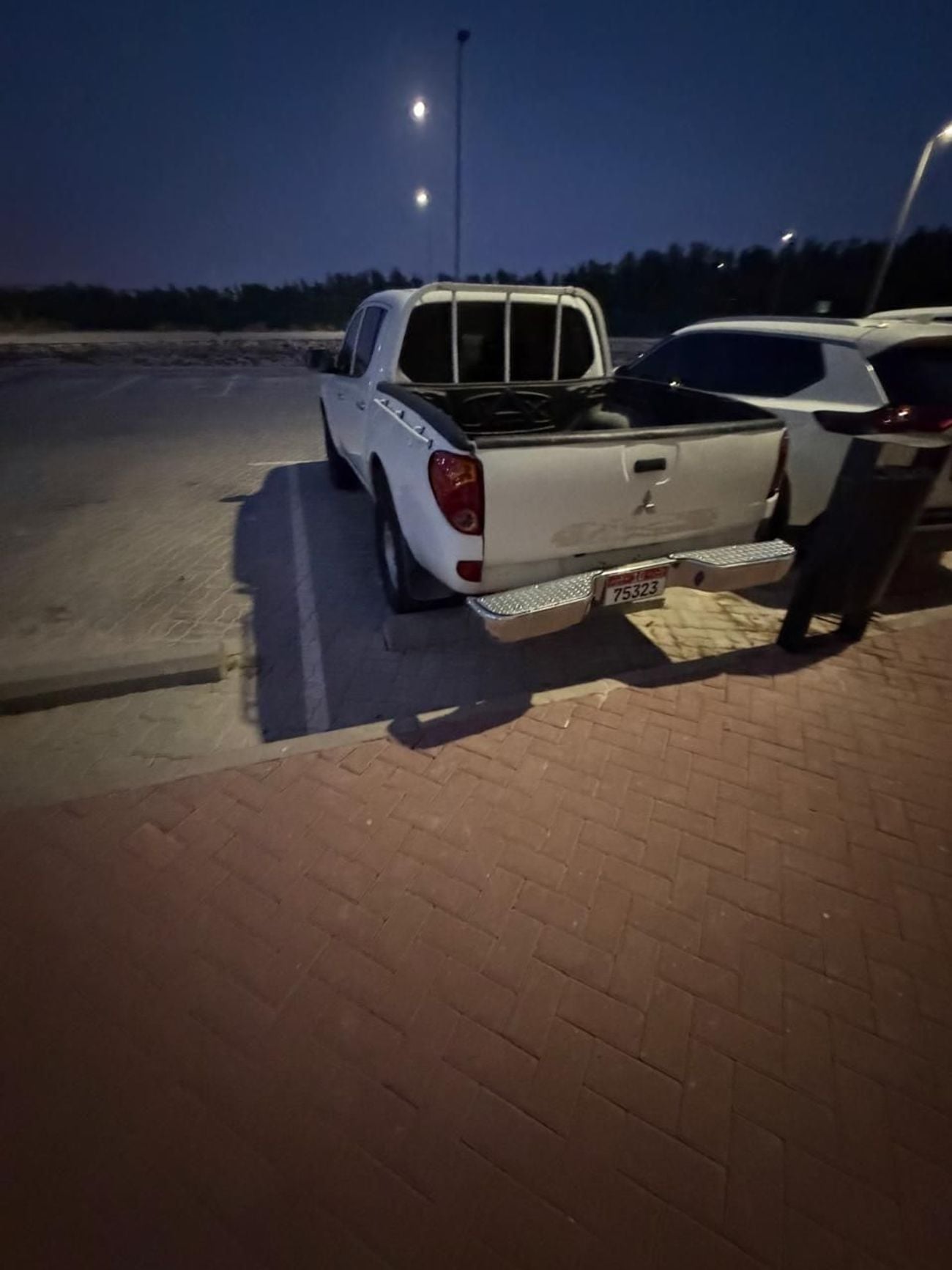 ميتسوبيشي L200 GL