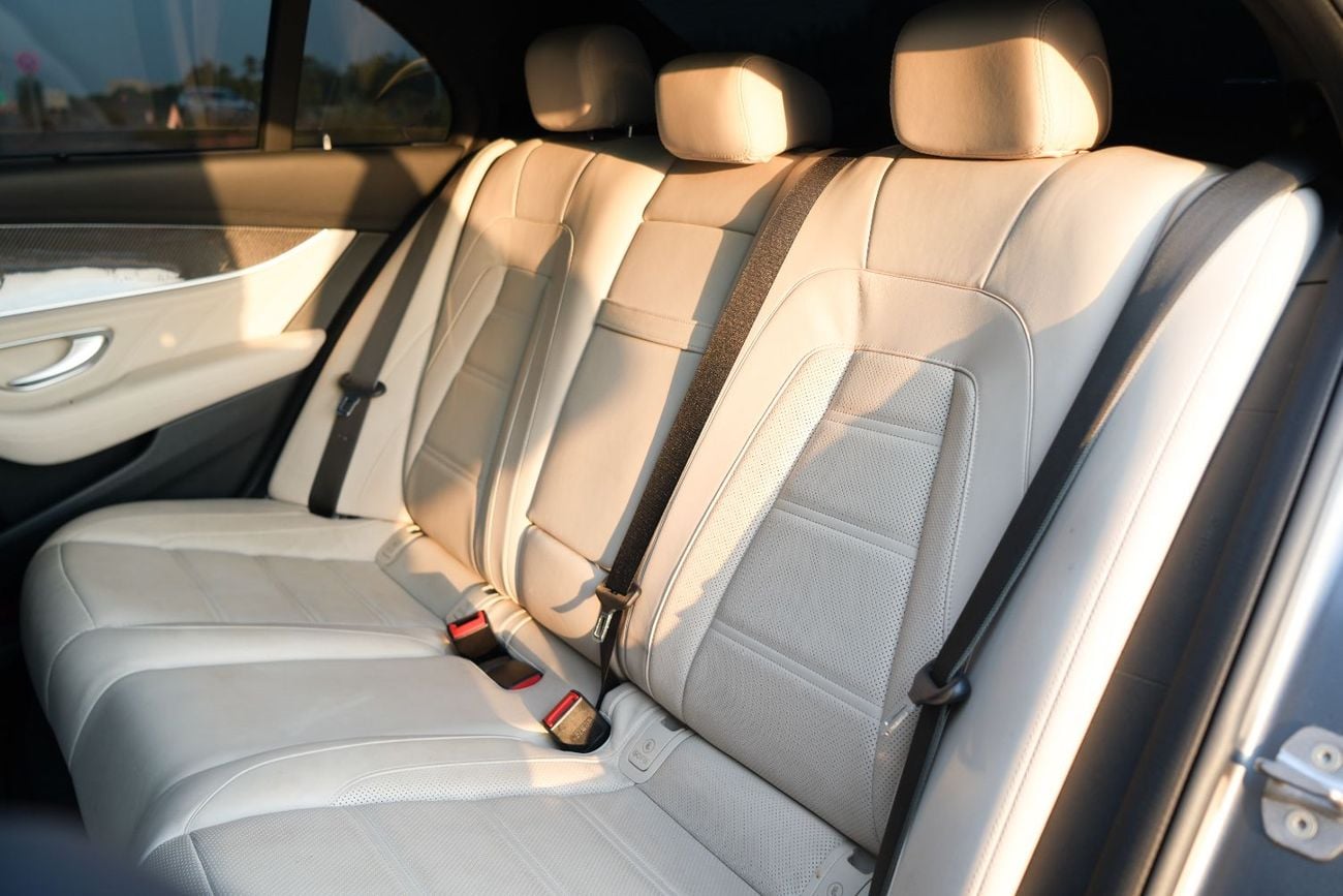 Mercedes Benz E63 AMG S