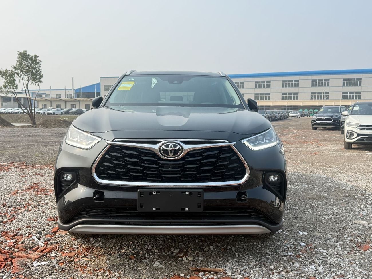 Toyota Highlander Supreme Hybrid 2.5L AWD 7-Seater