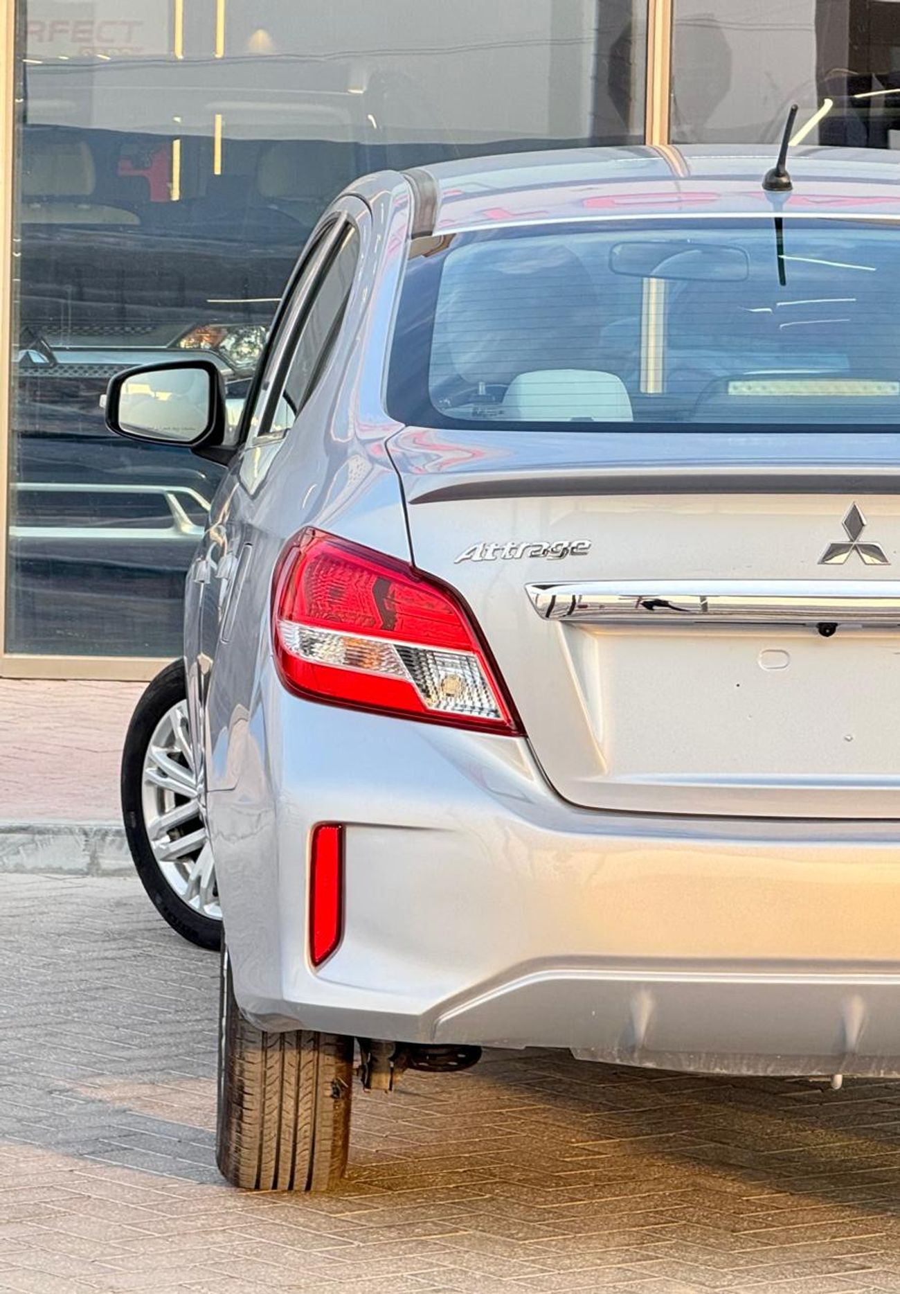 Mitsubishi Attrage GLX MID GLX MEDIUM LINE TRIM, 1.2L, GCC, ACCIDENT FREE, (365/-MONTHLY)