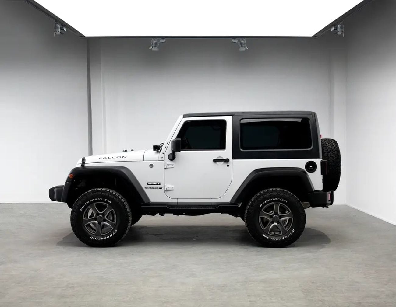 جيب رانجلر سبورت 3DR 4x4 SUV • Full Service History • GCC