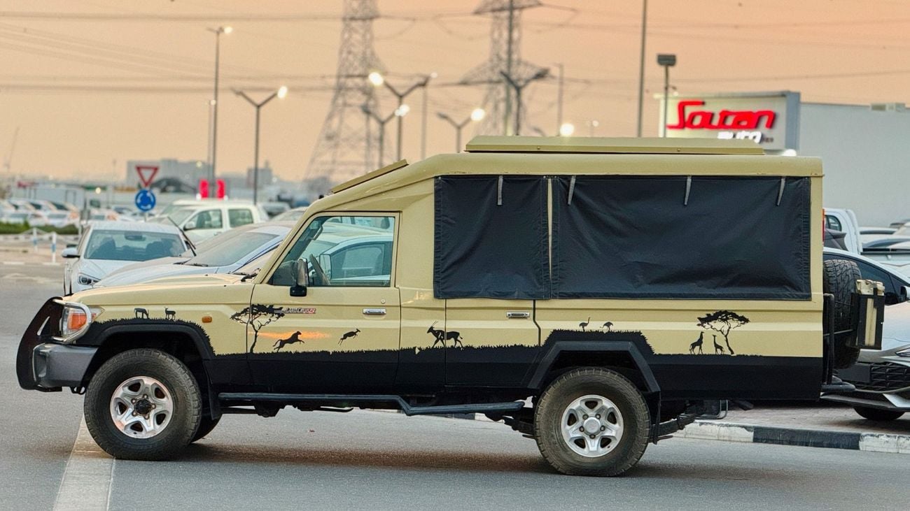 Toyota Land Cruiser Pick Up