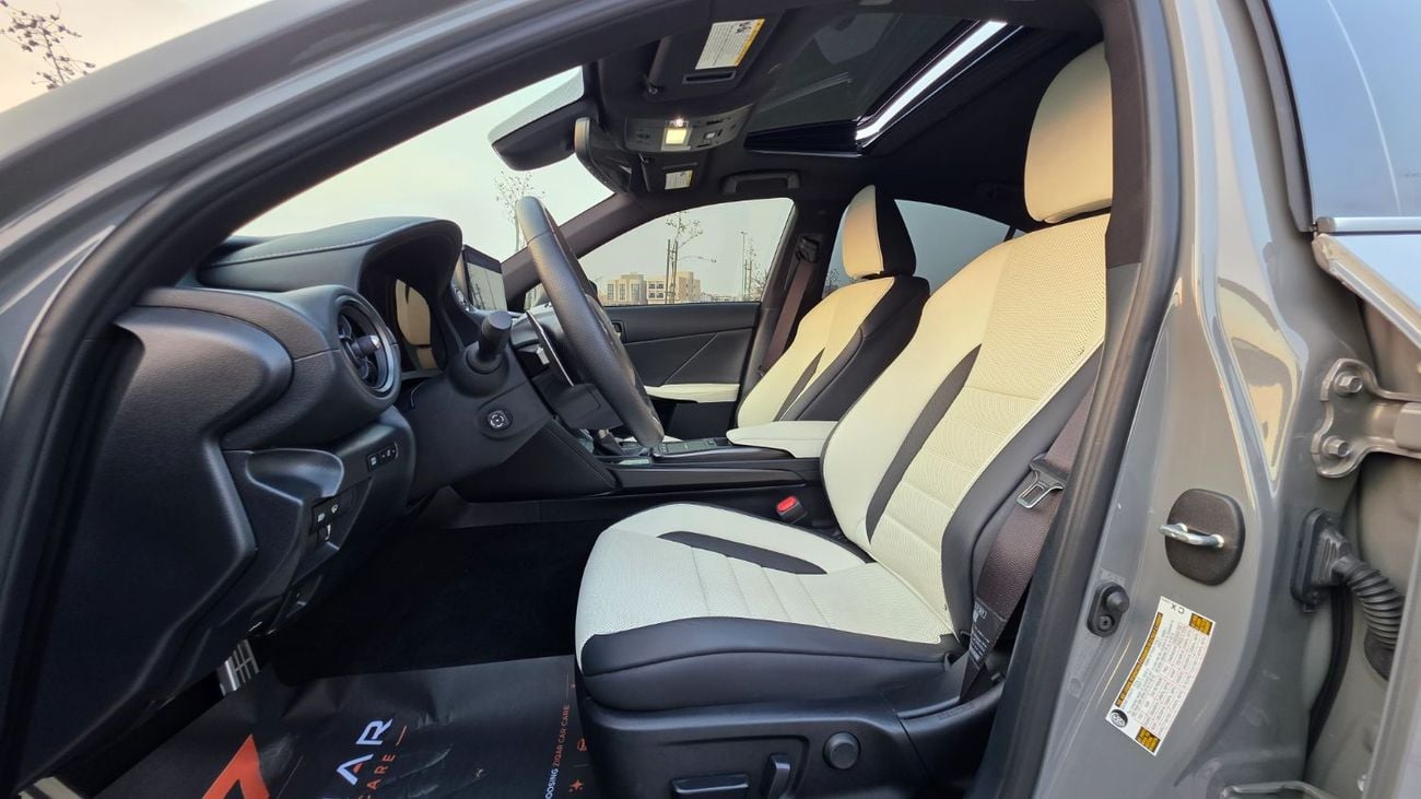 لكزس IS 350 F SPORT نسخة خاصة