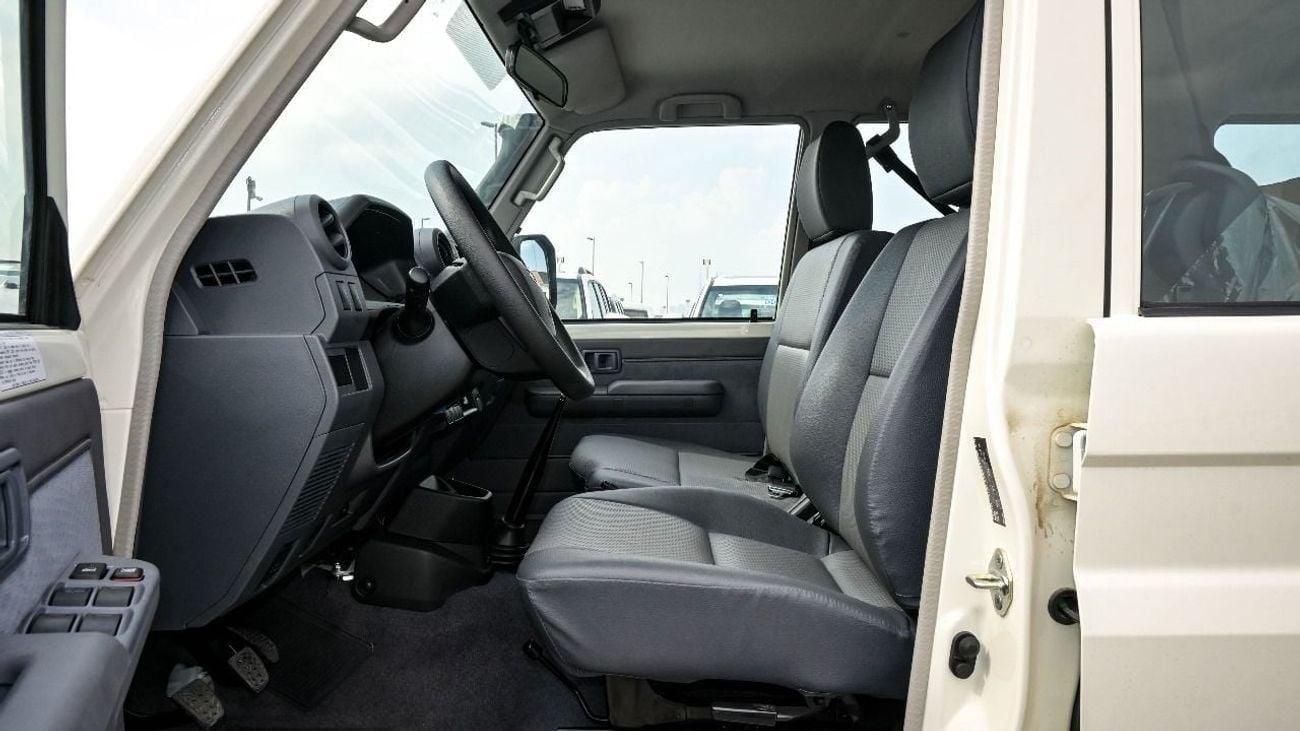 Toyota Land Cruiser LC 76