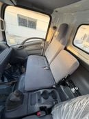 Isuzu NPR STANDARD