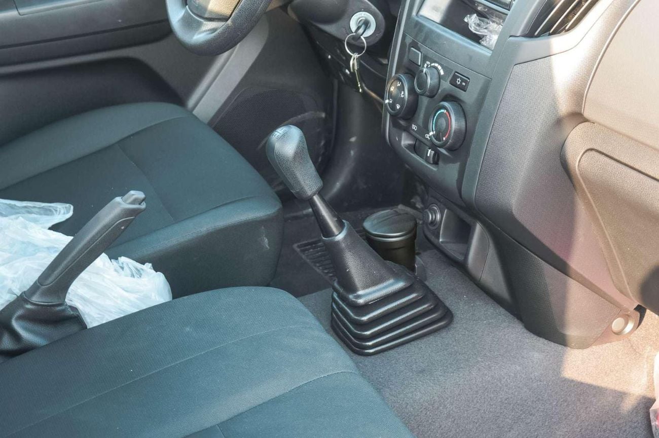 Isuzu D-MAX STANDARD 1.9L RWD DIESEL PICKUP 2025