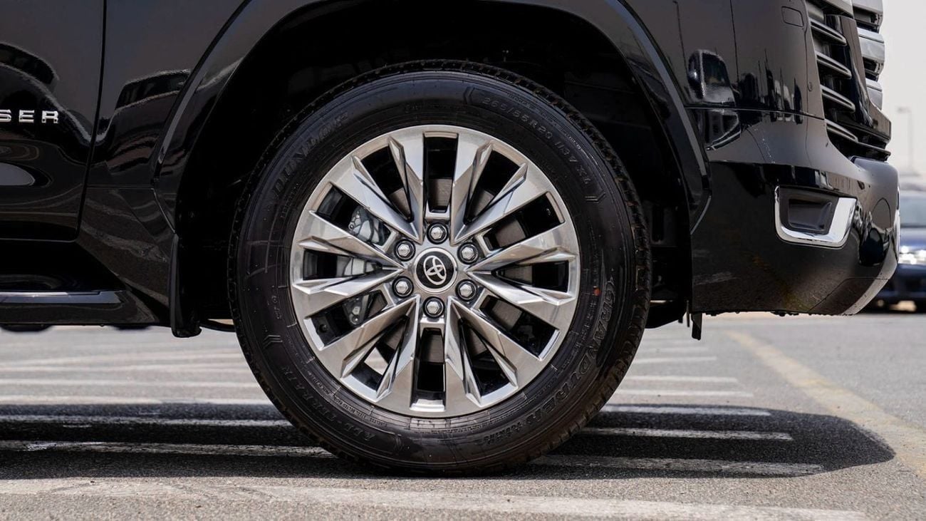 تويوتا لاند كروزر VXR LAND CRUISER VXR 3.3L DIESEL FULL OPTION 2025