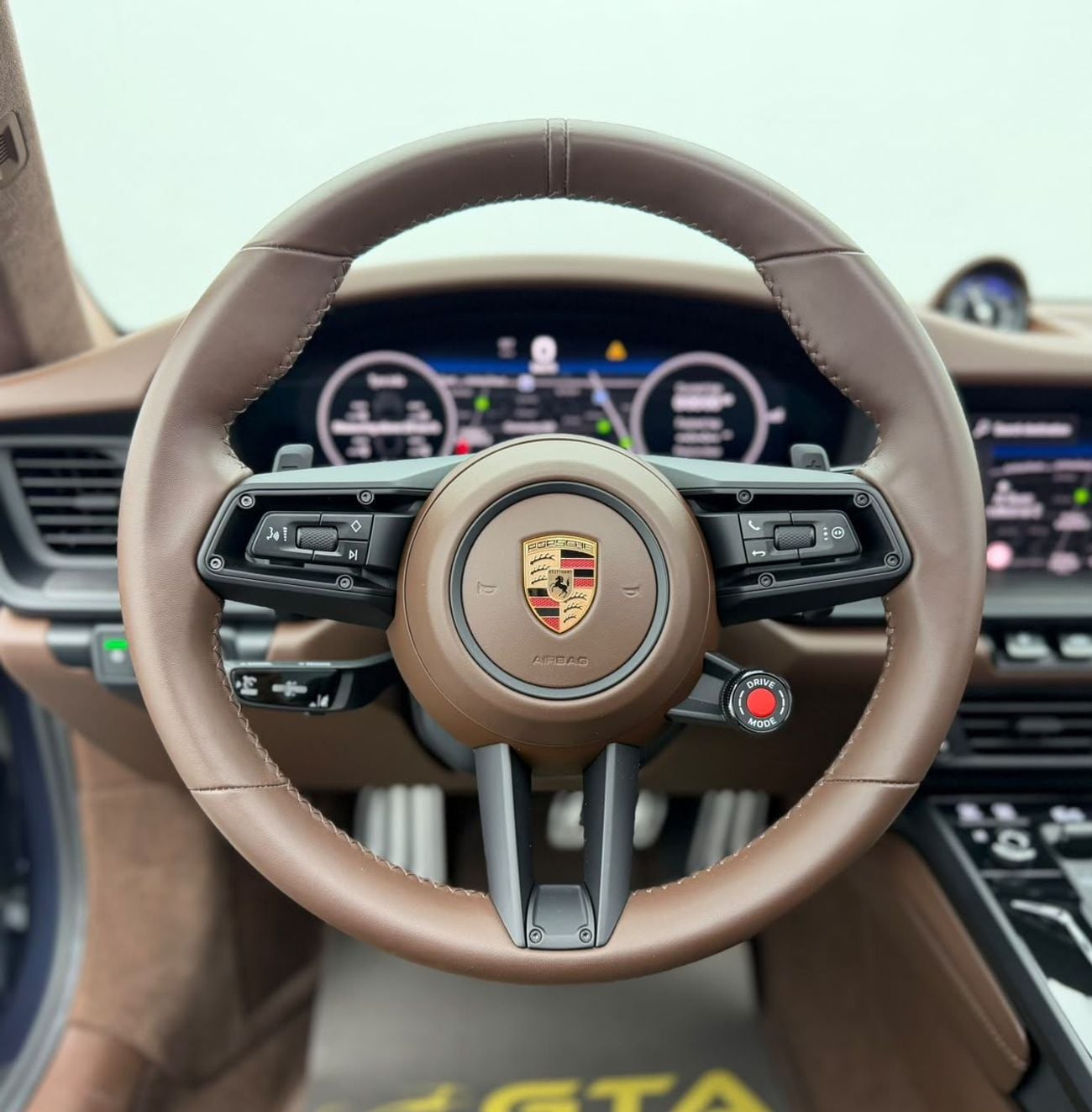 Porsche 911 CARRERA GTS