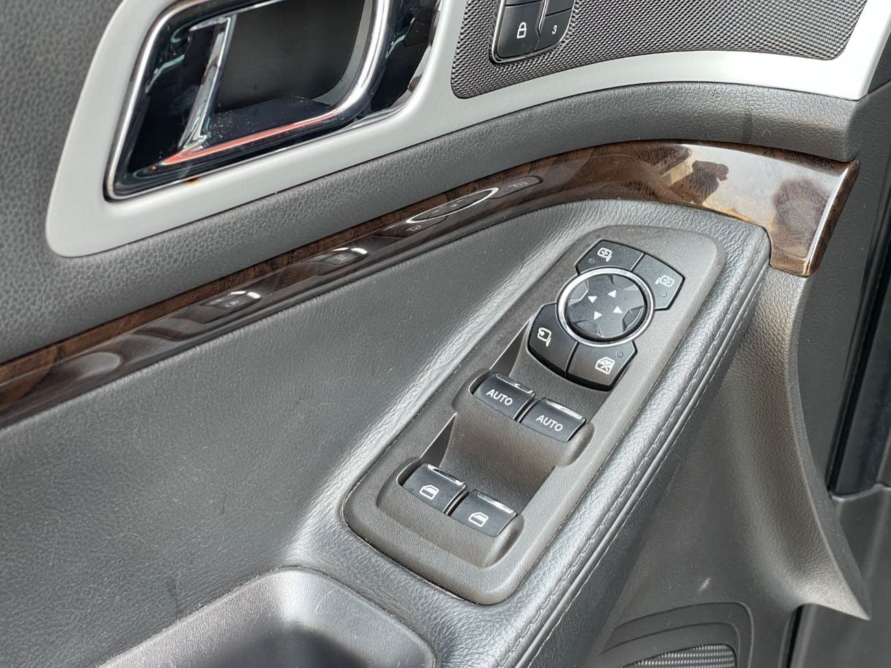 Ford Explorer Limited 2.0l ecoboost
