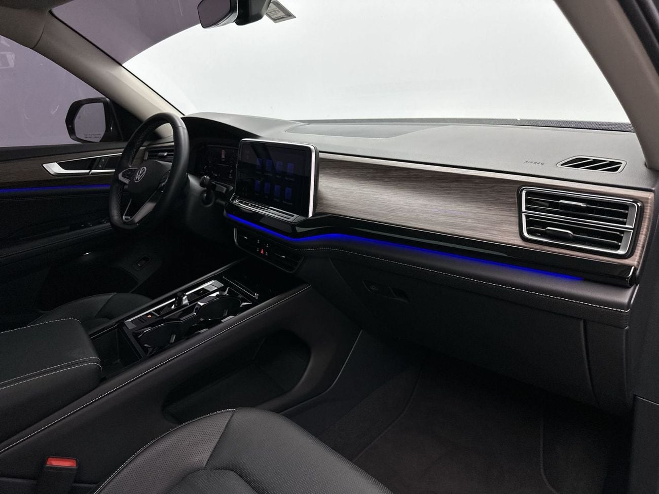 فولكس واجن تيرامونت COMFORTLINE 2.0L | 7-Seater | Panoramic Sunroof | Digital Cockpit | 4MOTION