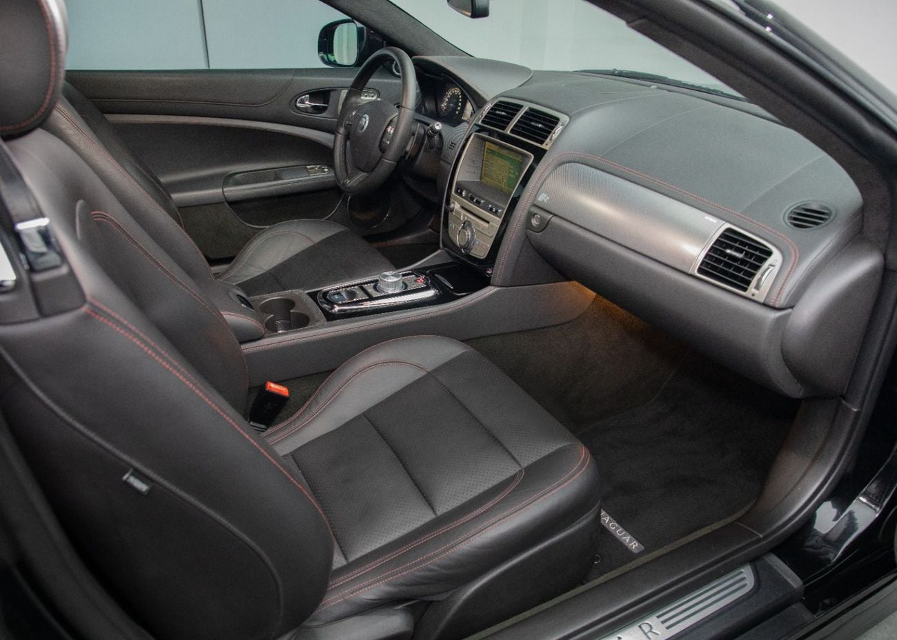 Jaguar XKR STANDARD