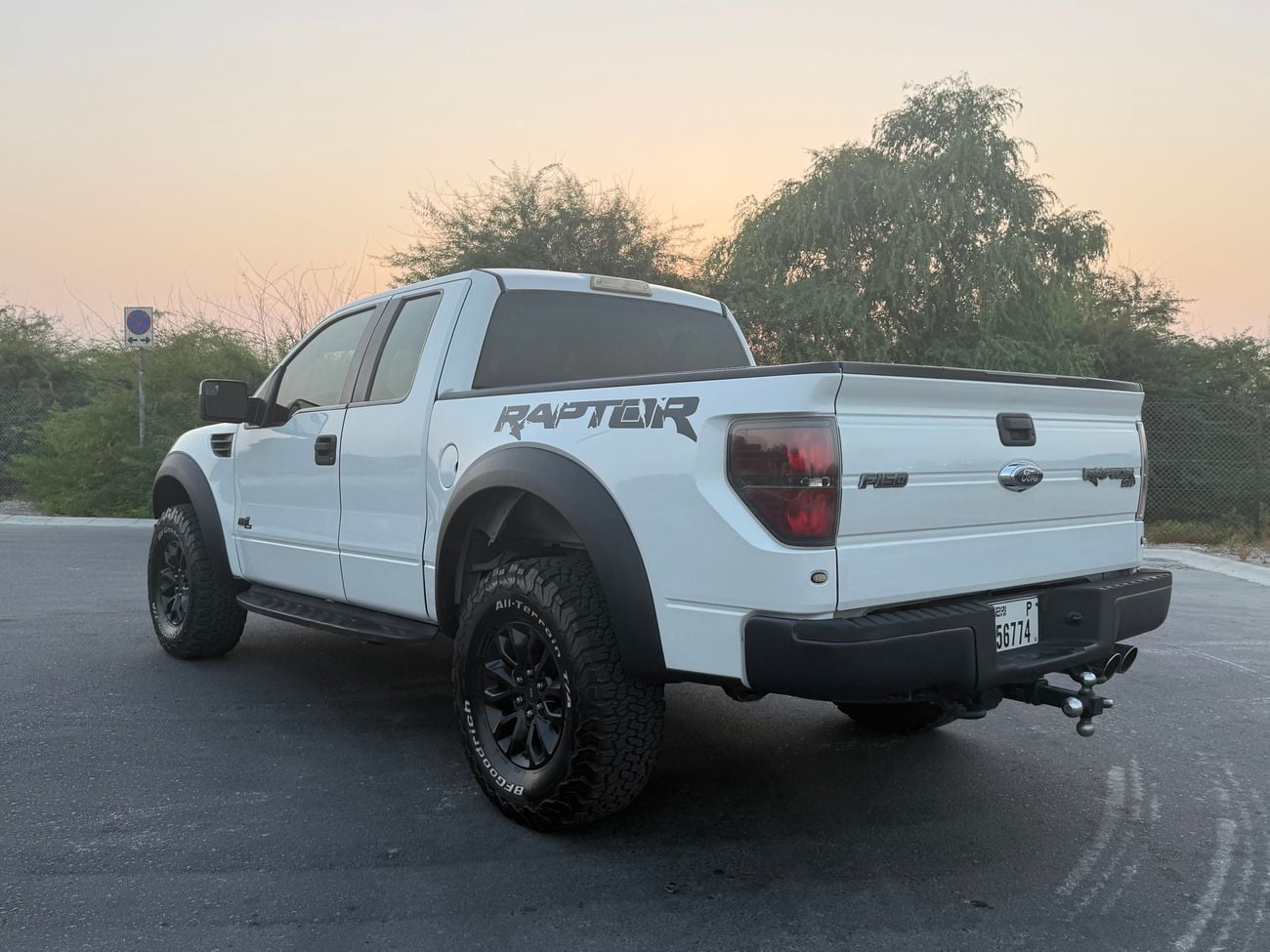 Ford F-150 SVT RAPTOR SUPER CAB