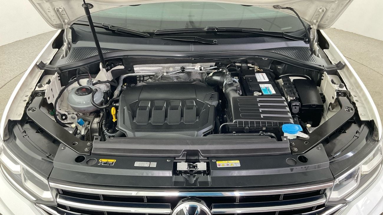 Volkswagen Tiguan ELEGANCE | Guaranteed Warranty | 0 Down Payment