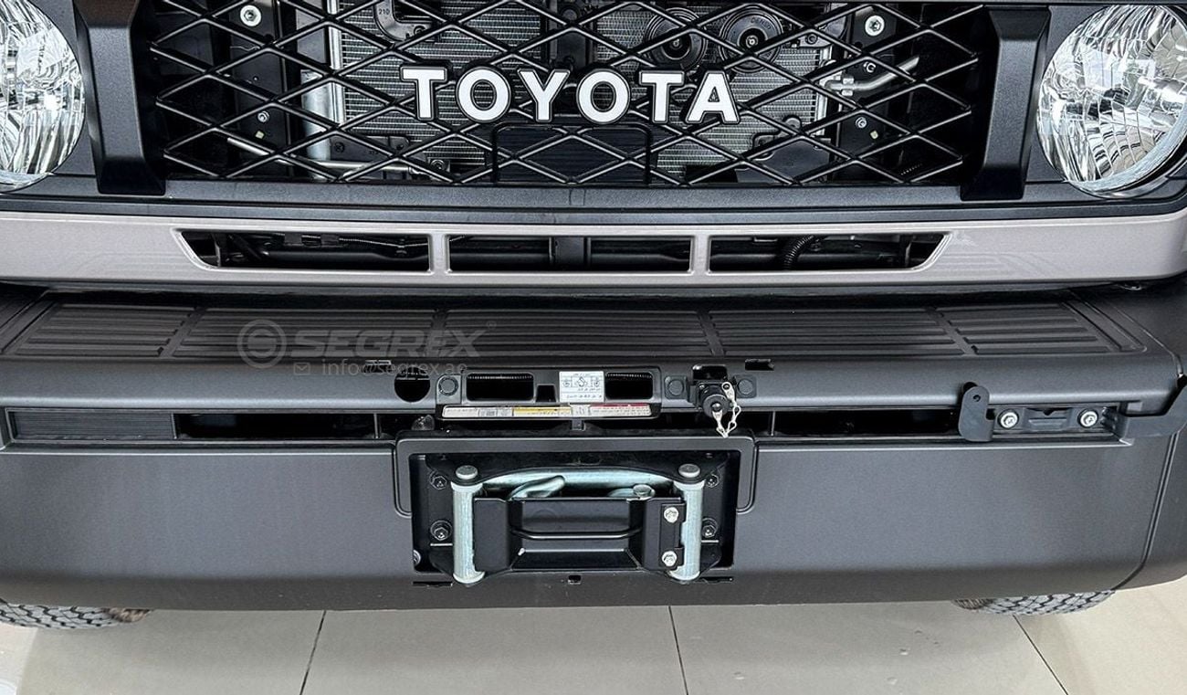 Toyota Land Cruiser 70 Hardtop LC71 . 4.0L . Petrol . 4WD . 5-Speed Manual . 7 Seats . 3 Doors | 2026 Model | For Export