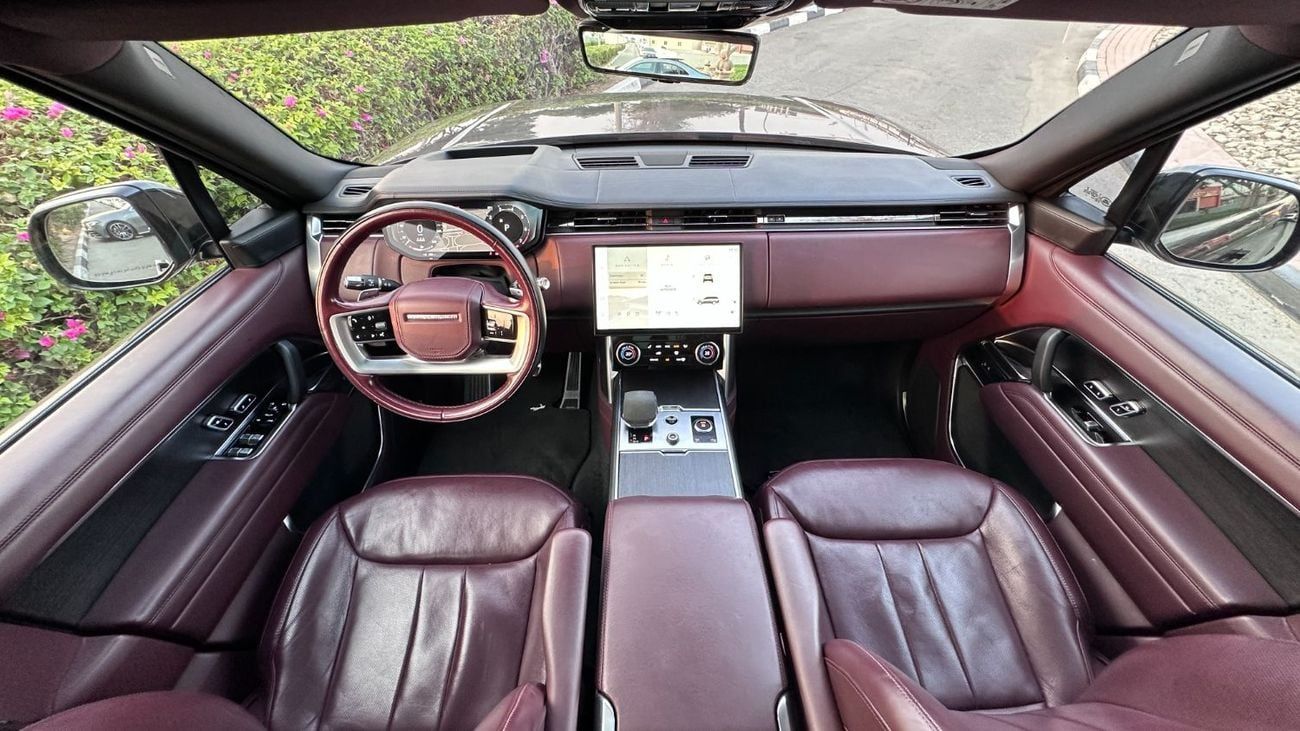 Land Rover Range Rover HSE Land Rover Range Rover 2022 HSE P530 V8 GCC Specs Original paint no accident