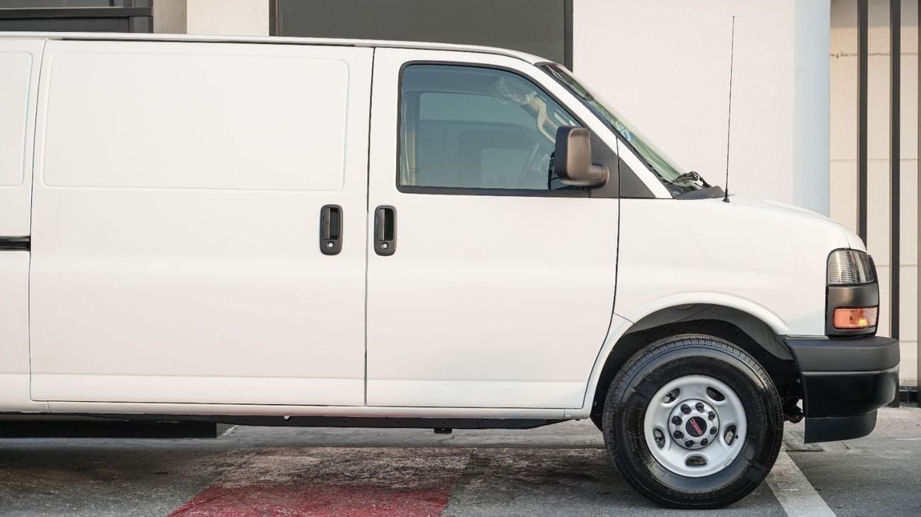 جي أم سي سافانا 6.6L V8 Extended Wheel Base GCC 2026MY