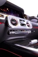 Mercedes Benz G63 AMG G63 MANUFAKTUR EDITION + CARBON INTERIOR + 5 YEARS DEALER WARRANTY + SERVICE CONTRACT