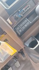تويوتا لاند كروزر 70 LC71 LX