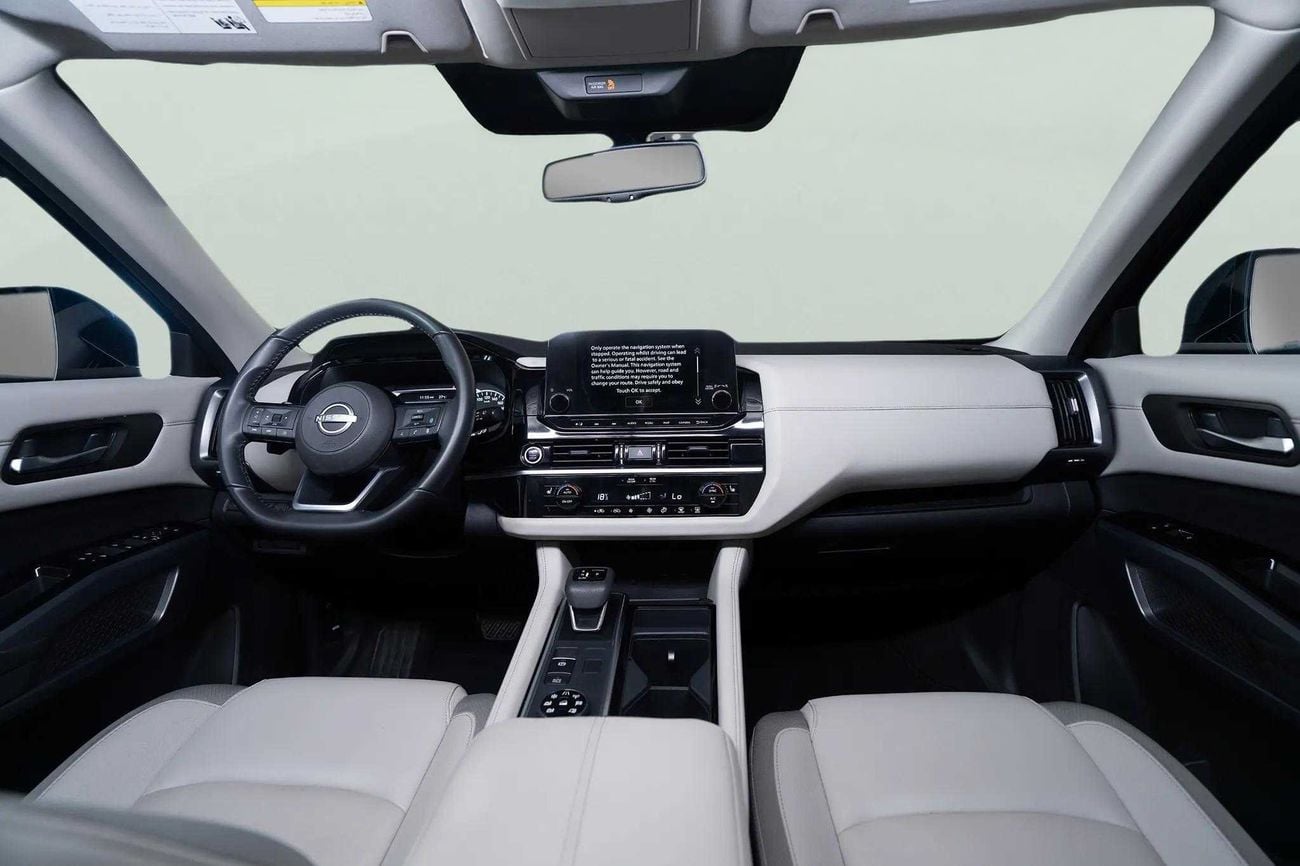 Nissan Pathfinder SV 3.5