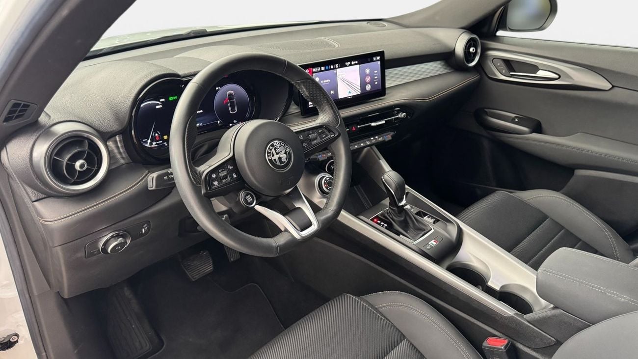 Alfa Romeo Tonale TI | 2024 | 0% DP | AED 1,486/Month | Gargash Warranty and Service