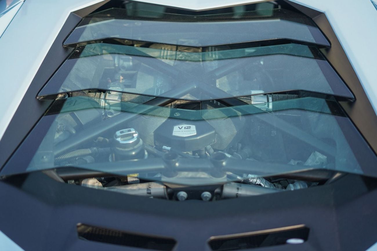Lamborghini Aventador S Lamborghini Aventador S 2018 Korean Specs (On an appointment basis)