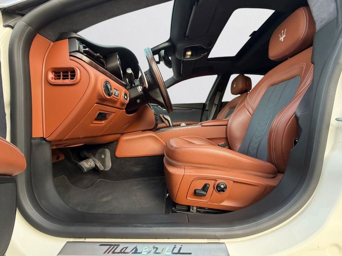 Maserati Quattroporte S AED 2,798 P.M | 0% DOWN | MASERATI QUATTROPORTE S | 430 HP | 2020 GCC