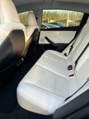 Tesla Model 3 LONG RANGE